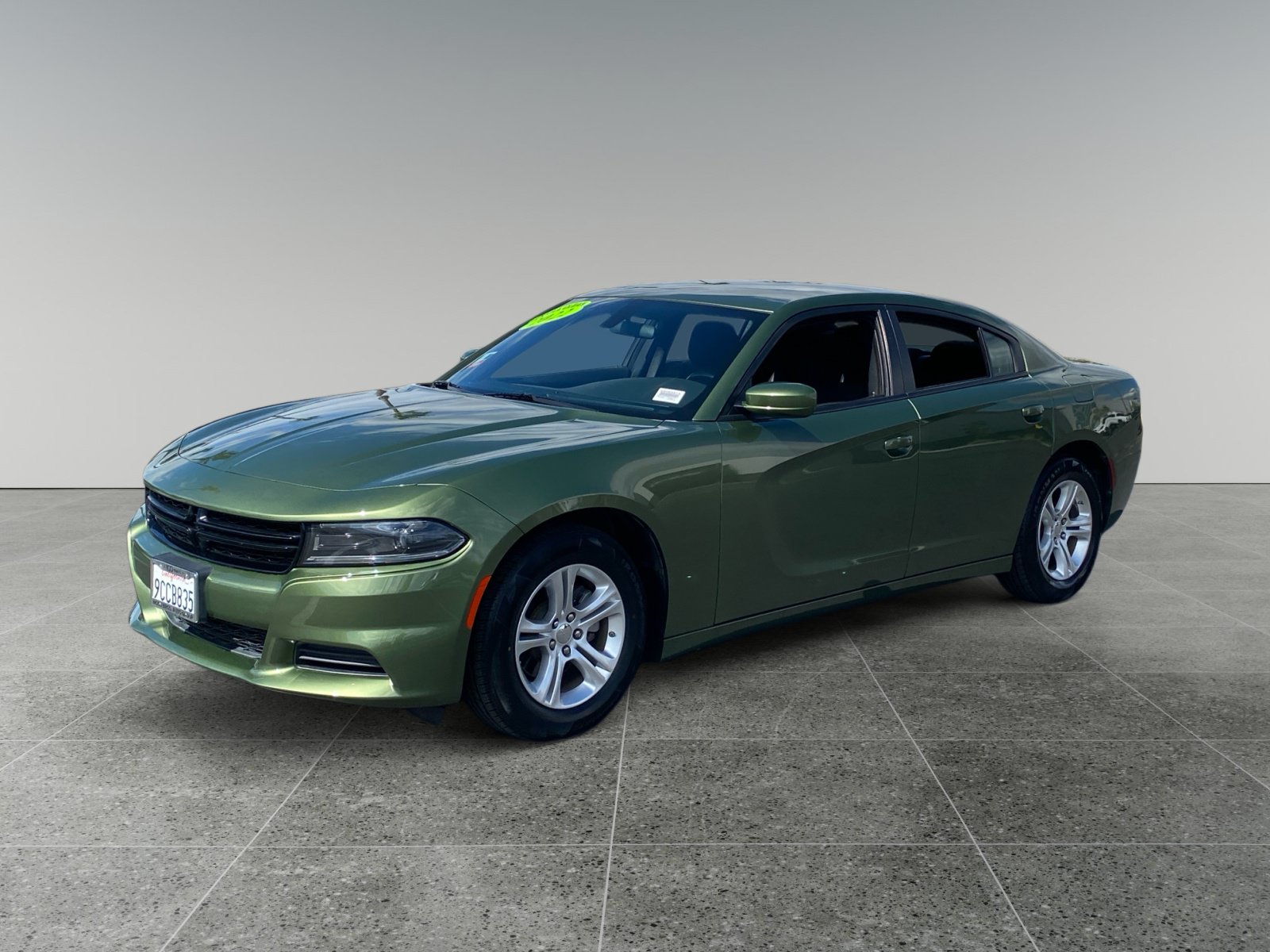 Used 2022 Dodge Charger SXT RWD image 1