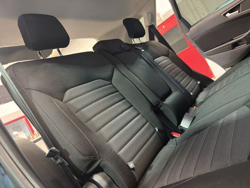 Used 2016 Ford Edge SE AWD/4WD image 27