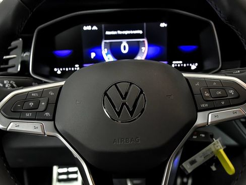 Used 2026 Volkswagen Jetta Sport FWD image 10