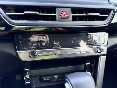 Certified 2024 Kia Seltos S image 26