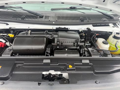 Used 2023 Ford E-350 and Econoline 350 Super Duty w/ Power Windows & Locks Group RWD image 59