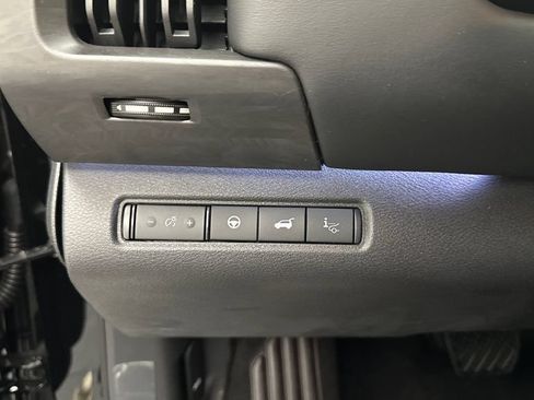 New 2026 Nissan Pathfinder Platinum w/ Cargo Package AWD/4WD image 21
