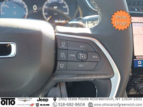 New 2025 Jeep Grand Cherokee Limited w/ Black Appearance Package image 25