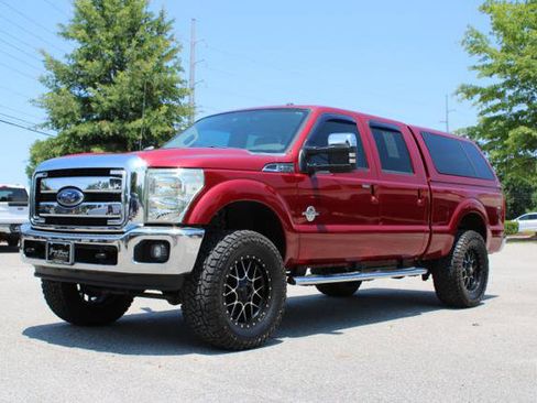 Used 2014 Ford F250 Lariat w/ Lariat Ultimate Package AWD/4WD image 1