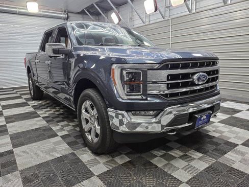 Used 2021 Ford F150 Lariat w/ Equipment Group 502A High AWD/4WD image 4