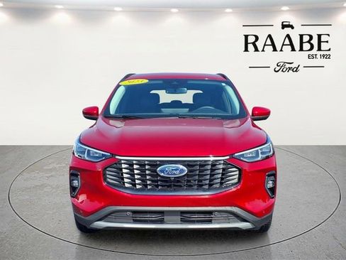 Used 2023 Ford Escape Platinum AWD/4WD image 2