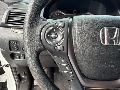 Used 2021 Honda Ridgeline Sport image 25