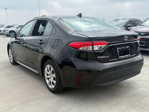Used 2023 Toyota Corolla LE image 37