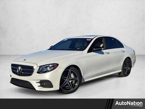 Used 2019 Mercedes-Benz E 300 E 300 image 1