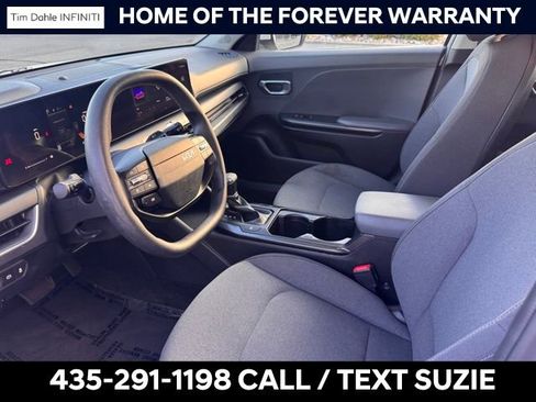 Used 2025 Kia K4 LXS image 11