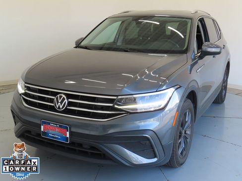 Used 2024 Volkswagen Tiguan Wolfsburg Edition image 9