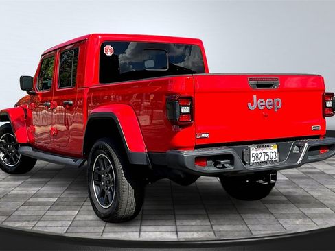 Used 2021 Jeep Gladiator Overland w/ Popular Equipment Package image 2
