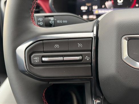 New 2025 GMC Canyon AT4 w/ AT4X AEV Edition AWD/4WD image 11