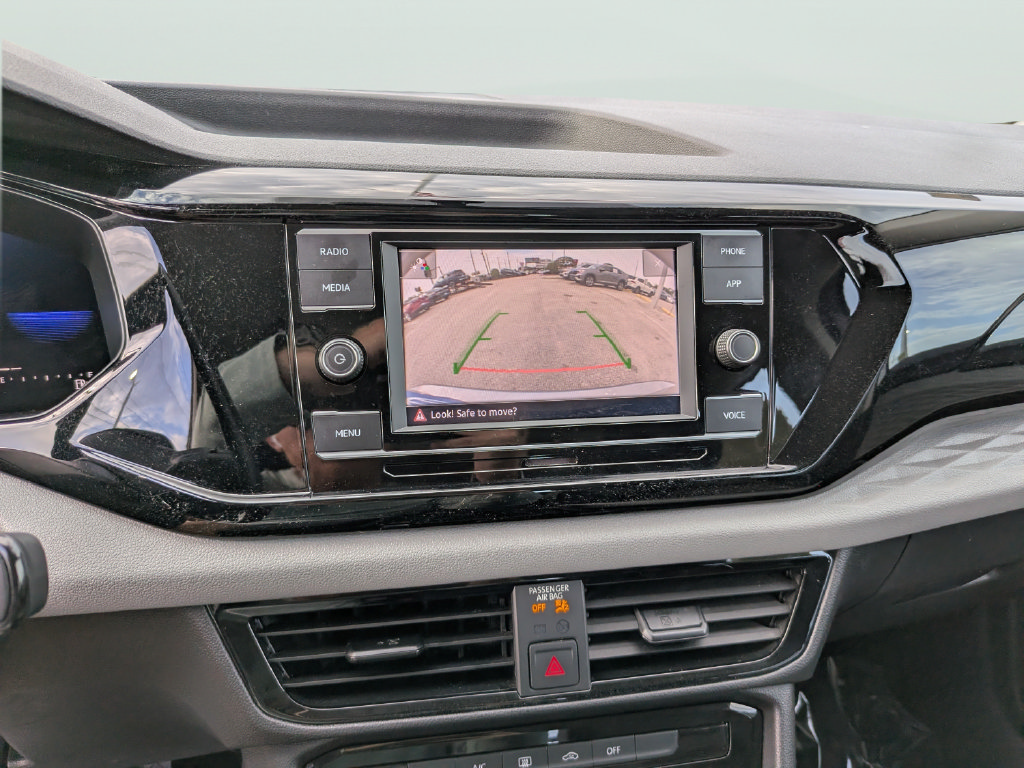 Certified 2023 Volkswagen Taos S FWD image 21
