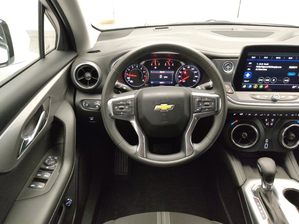 Used 2024 Chevrolet Blazer LT w/ Convenience Package FWD image 22