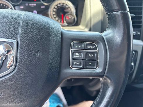 Used 2016 RAM 1500 Big Horn RWD image 39