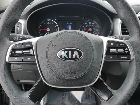 Used 2020 Kia Sorento LX image 25