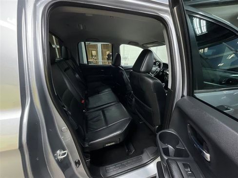 Used 2018 Honda Ridgeline RTL-T image 25