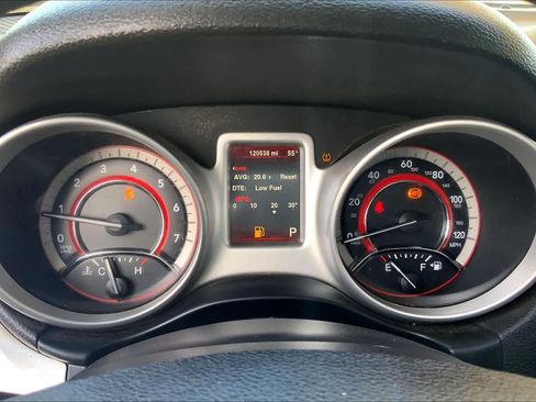 Used 2016 Dodge Journey SE w/ Flexible Seating Group image 26