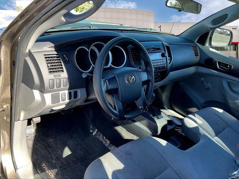 Used 2012 Toyota Tacoma 2WD Regular Cab image 13