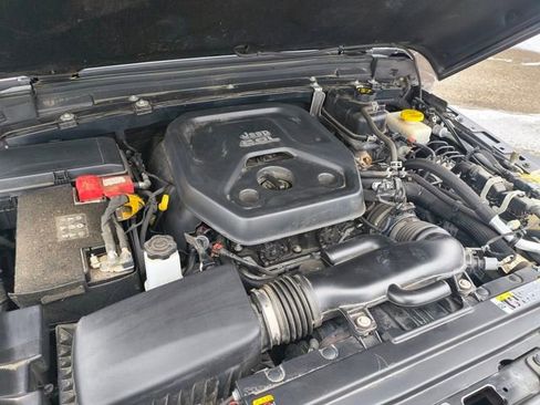 Used 2021 Jeep Wrangler Unlimited Willys image 28