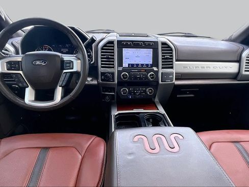 Used 2020 Ford F250 King Ranch w/ King Ranch Ultimate Package AWD/4WD image 15
