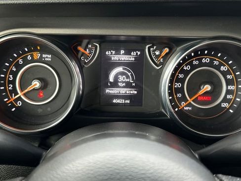 Certified 2022 Jeep Gladiator Sport image 23