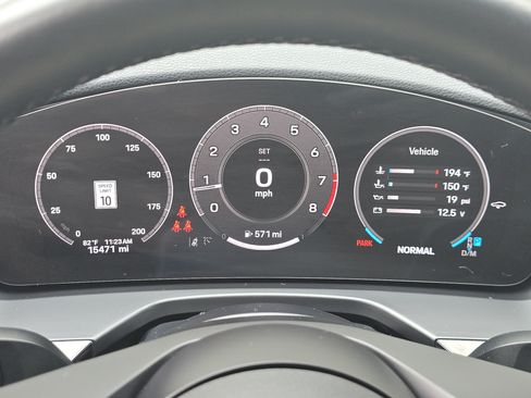 Certified 2025 Porsche Panamera 4 AWD/4WD image 27