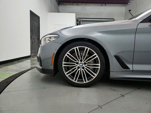 Used 2019 BMW 530i w/ M Sport Package RWD image 32