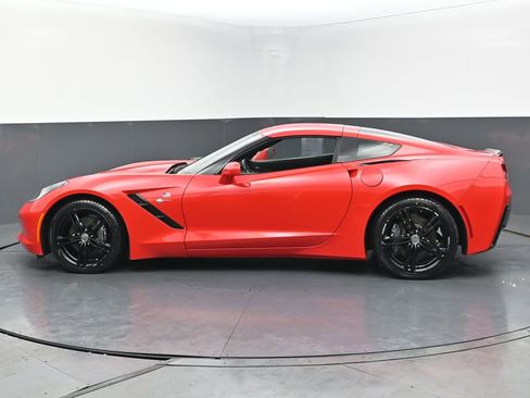 Used 2016 Chevrolet Corvette Stingray Coupe w/ Battery Protection Package image 8