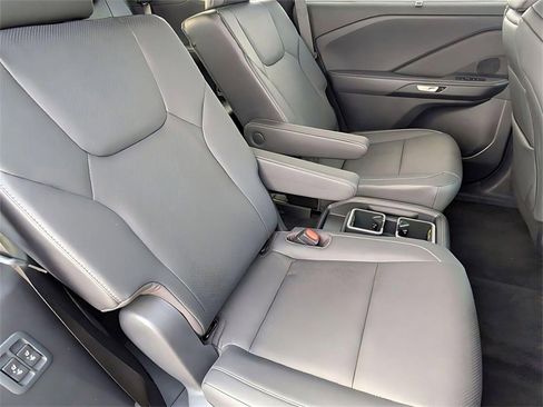 Used 2024 Lexus TX 500h AWD w/ Technology Package image 30