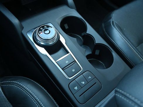 Used 2020 Ford Escape Titanium image 35