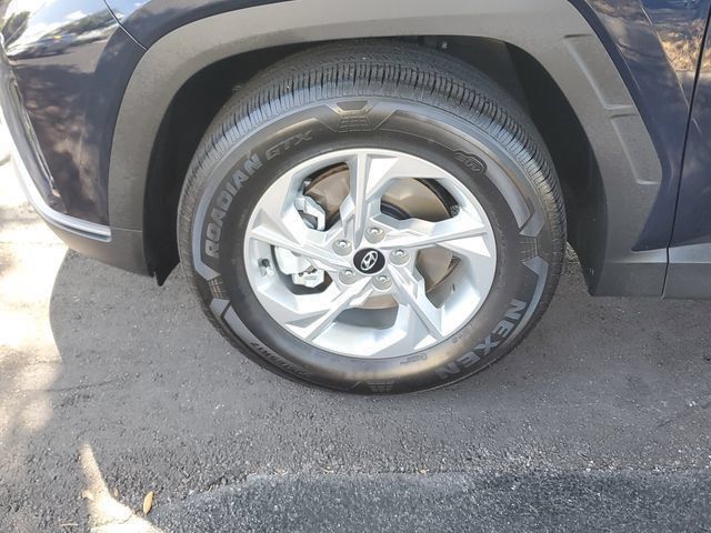 Used 2024 Hyundai Tucson SEL FWD image 12
