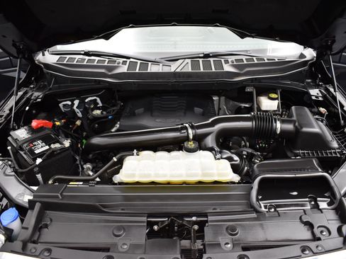 Used 2022 Ford F150 XLT image 7