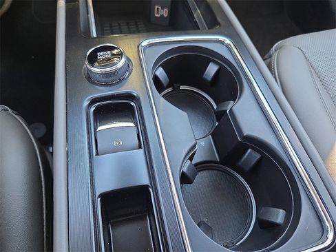 New 2026 Lincoln Corsair Premiere image 20