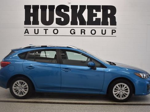 Used 2018 Subaru Impreza 2.0i Premium w/ Eyesight & BSD & Rcta AWD/4WD image 2