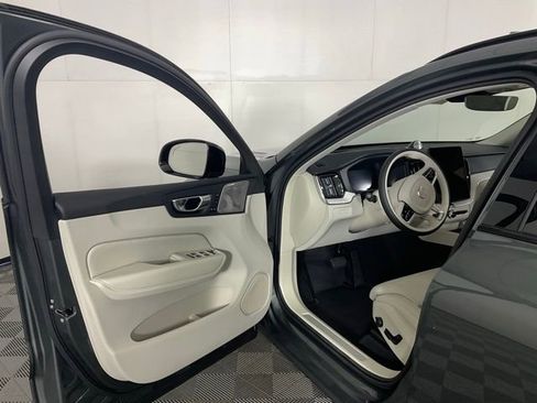 New 2026 Volvo XC60 T8 Ultra image 26