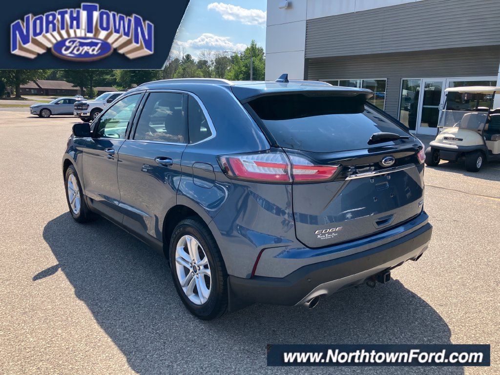 Used 2019 Ford Edge SEL w/ Equipment Group 201A AWD/4WD image 9