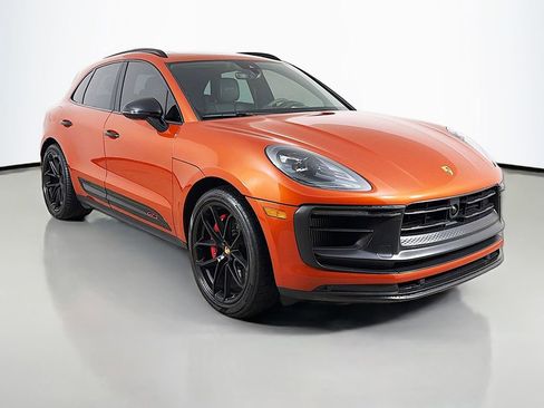 Used 2024 Porsche Macan GTS image 2