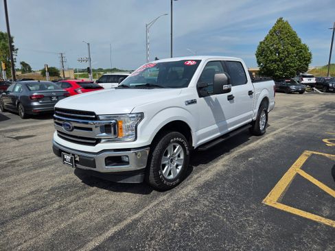 Used 2020 Ford F150 XLT w/ Trailer Tow Package AWD/4WD image 3