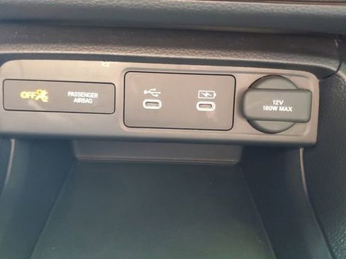 Used 2025 Honda Civic Sport image 25