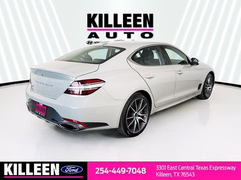 Used 2026 Genesis G70 2.5T image 8