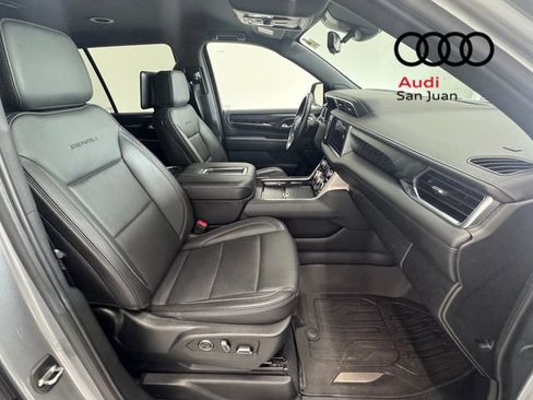 Used 2024 GMC Yukon Denali w/ Advanced Technology Package AWD/4WD image 26