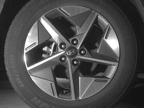 Used 2025 Hyundai Tucson SEL FWD image 25