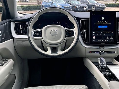 New 2026 Volvo XC60 B5 Ultra w/ Protection Package Premier AWD/4WD image 23