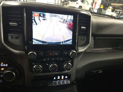 Used 2025 RAM 1500 Big Horn AWD/4WD image 16
