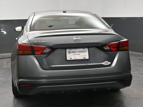 Used 2025 Nissan Altima 2.5 SV FWD image 7