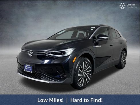 Used 2023 Volkswagen ID.4 Pro S Plus AWD/4WD image 4