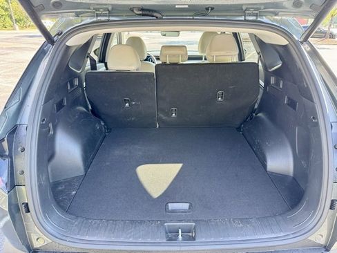Used 2024 Hyundai Tucson Limited image 17