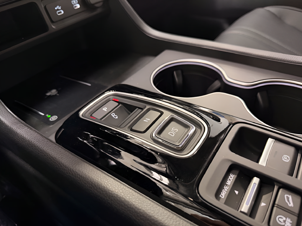 New 2026 Honda Pilot Touring image 11